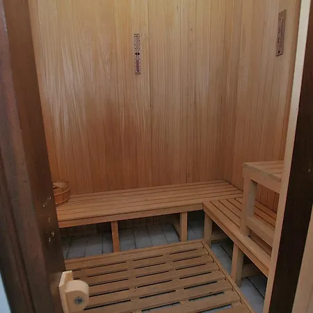 빌라 Kymmates Front 파포스