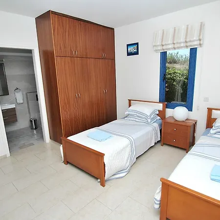 Villa Kymmates Front Paphos