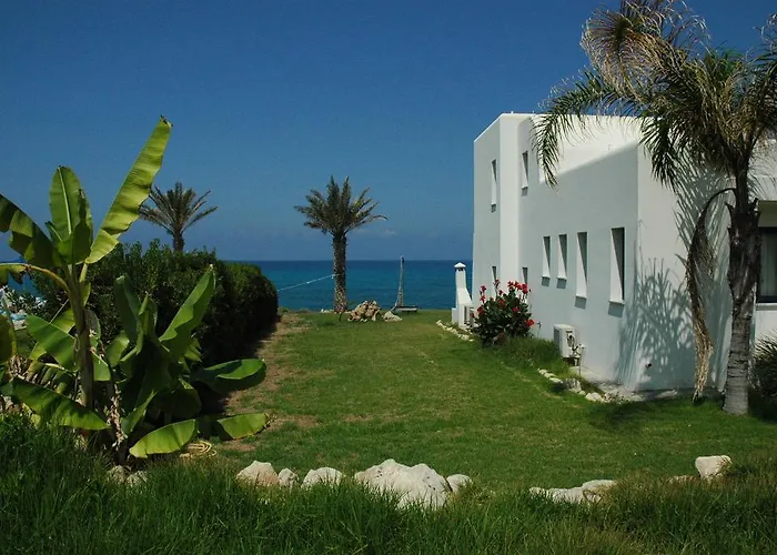 Villa Kymmates Beach Front Villas *