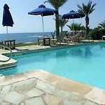 别墅 Kymmates Front Paphos