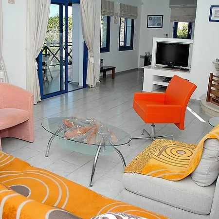 Kymmates Beach Front Villas *