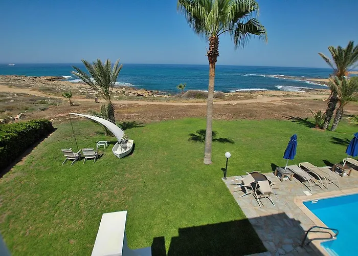 Kymmates Front Villa